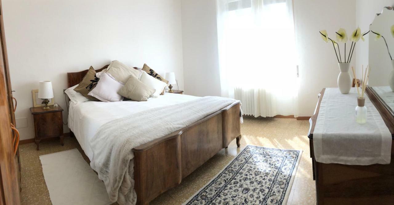 לצנו Como Lake View House מראה חיצוני תמונה